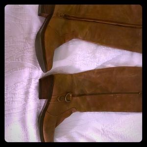 Mid calf leather boots